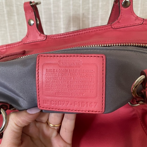 Coach handbag - Picture 3 of 7